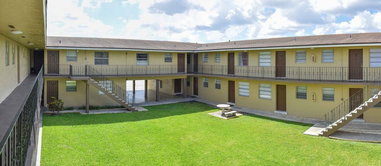 Maral Apartments - Photo 5 of 12