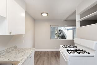 Adelaide Park Apartments - Photo 1 of 1