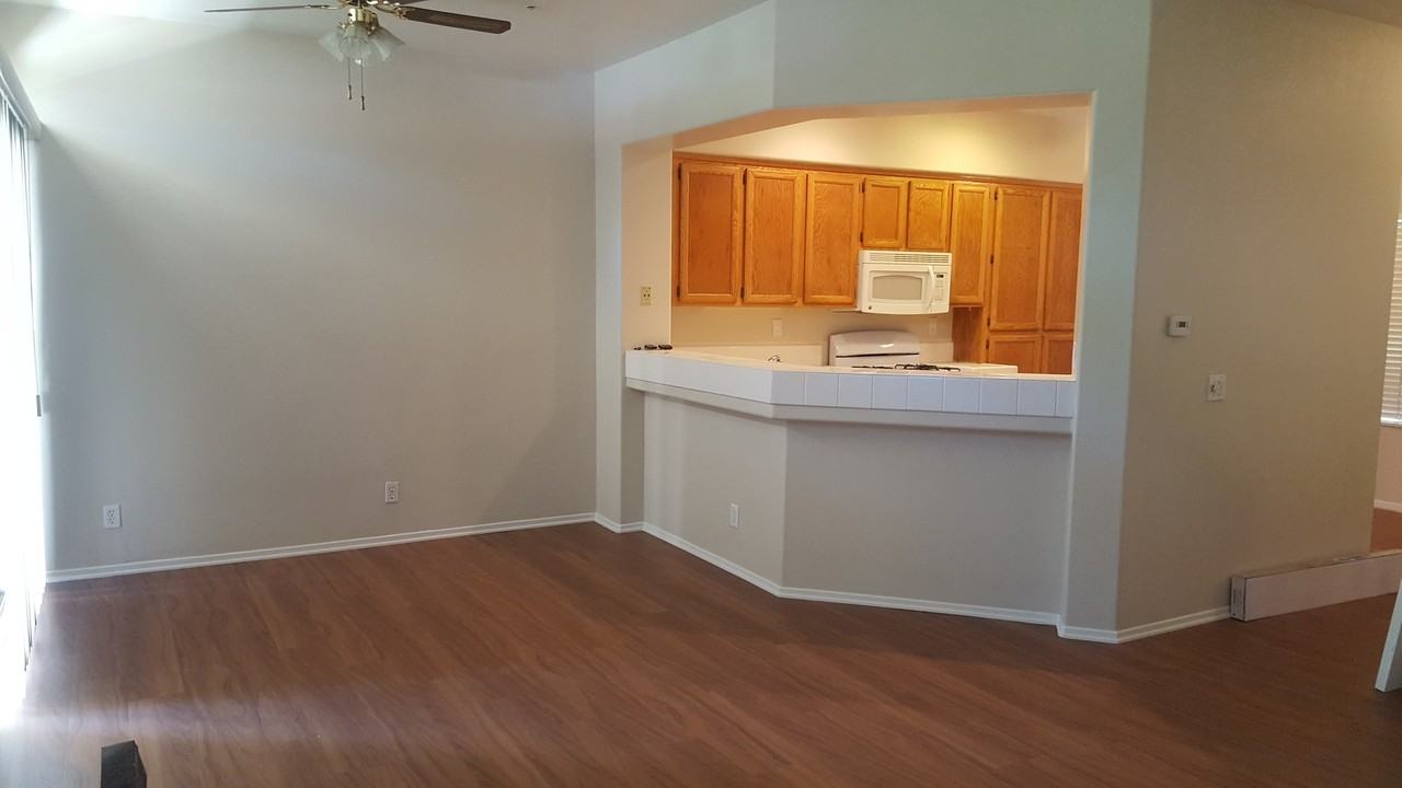 95 Camino Del Oro - Photo 2 of 22