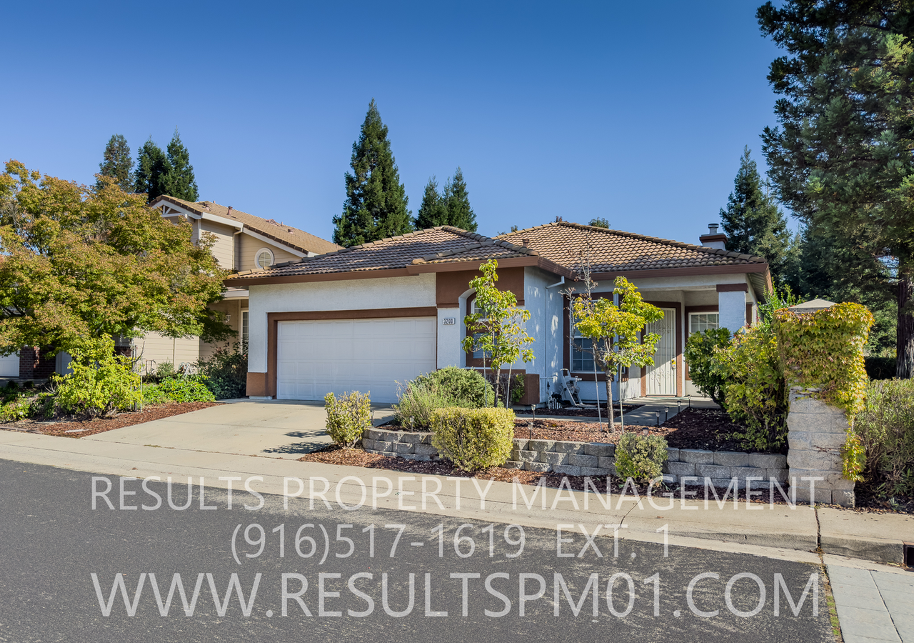 3200 Corniche Ln - Photo 2 of 34