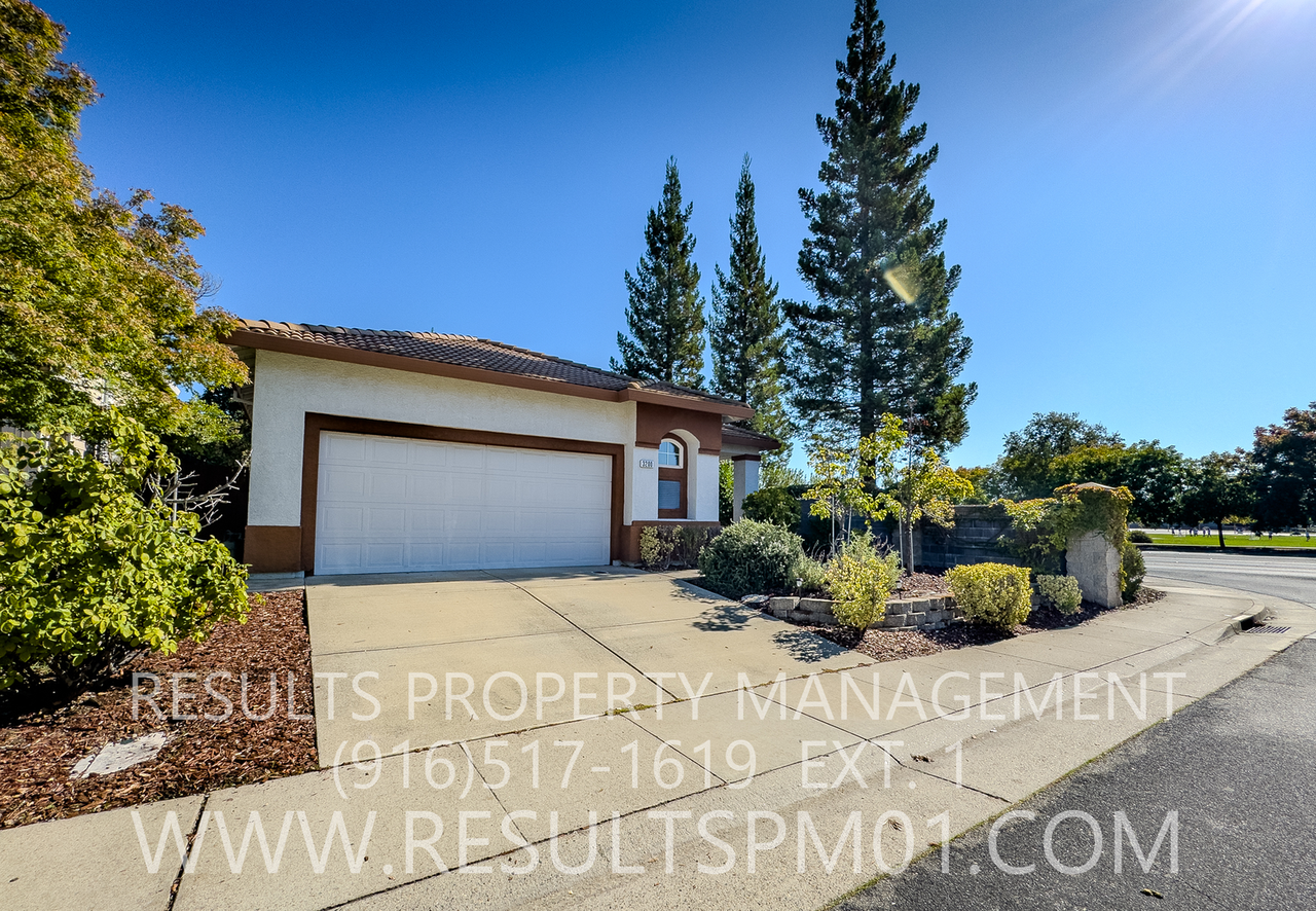 3200 Corniche Ln - Photo 3 of 34