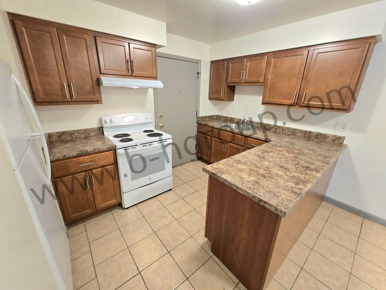 Washington Terrace - Photo 7 of 50