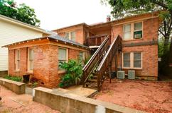 1902 Nueces - Photo 1 of 1