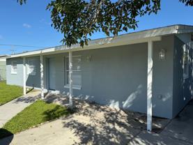 3884 Kennedy Cir - Photo 1 of 1