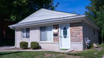 featured image of 1205 E 14 Mile Rd