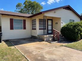 921 Fannin Loop - Photo 1 of 1