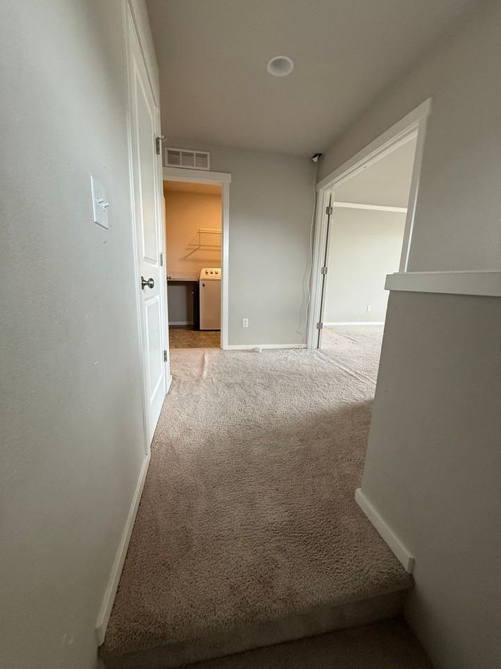 9922 13th St Se - Photo 6 of 15