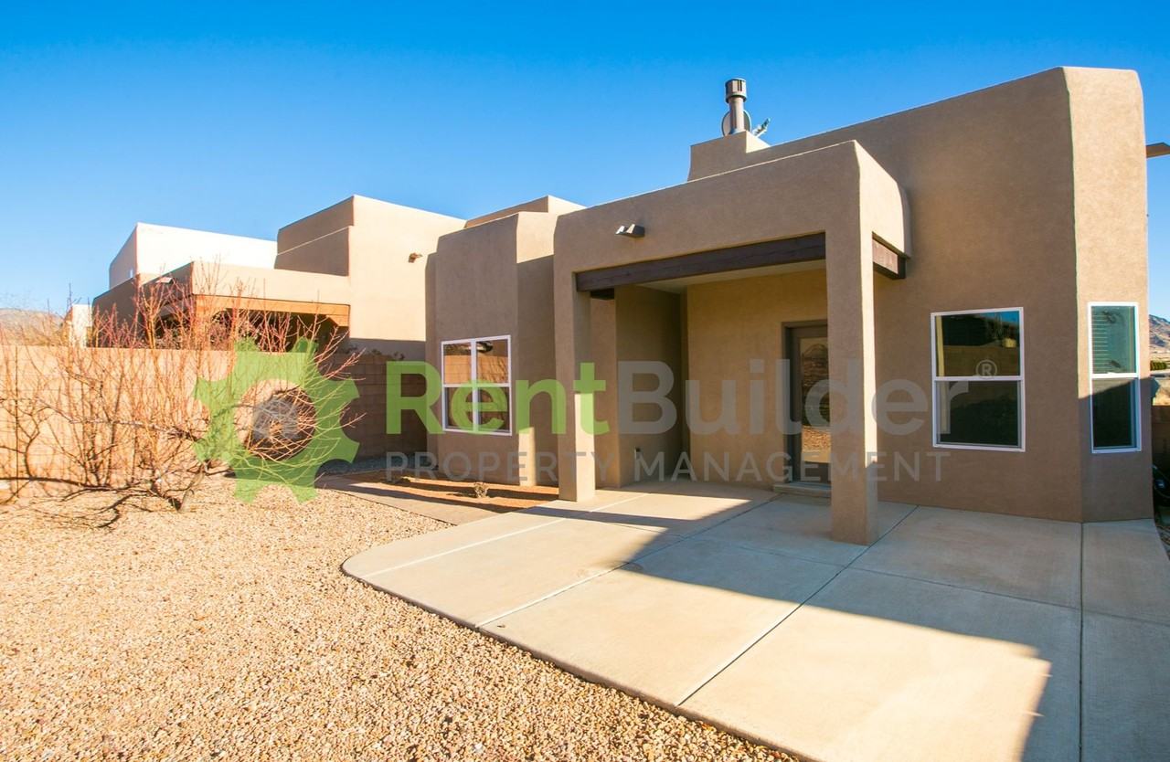 11715 Pocono Road Southeast - Photo 2 of 25