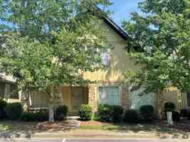 featured image of 101 West Ln