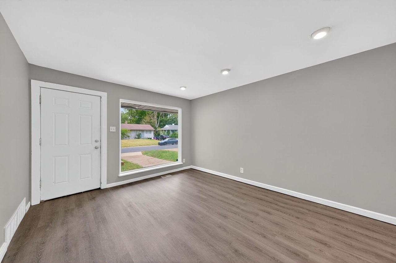 120 Mcalpine Dr - Photo 7 of 27