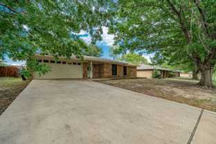 3412 Canton St - Photo 1 of 1