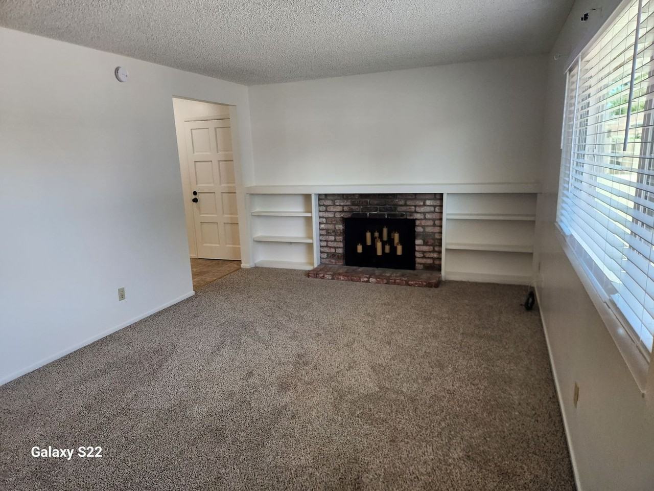 7338 Corsica Ct - Photo 2 of 24