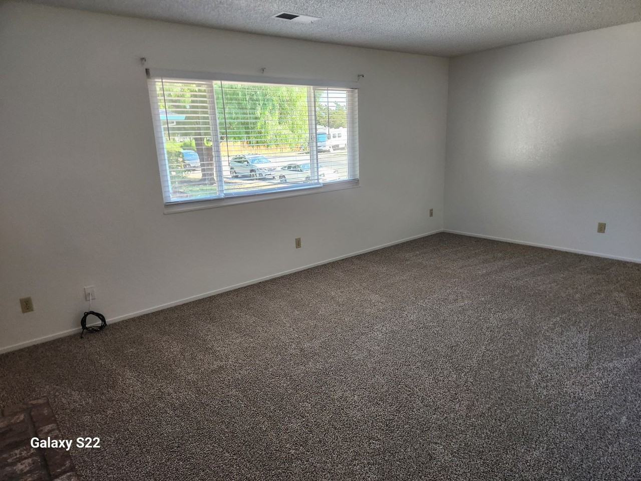 7338 Corsica Ct - Photo 3 of 24