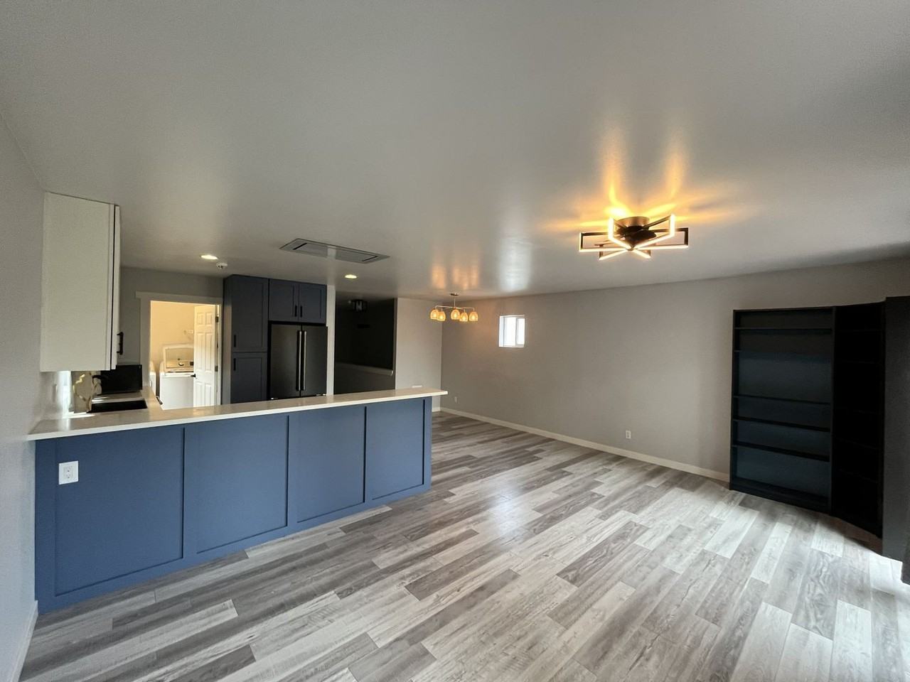 348 N Cambrian Ave - Photo 7 of 25