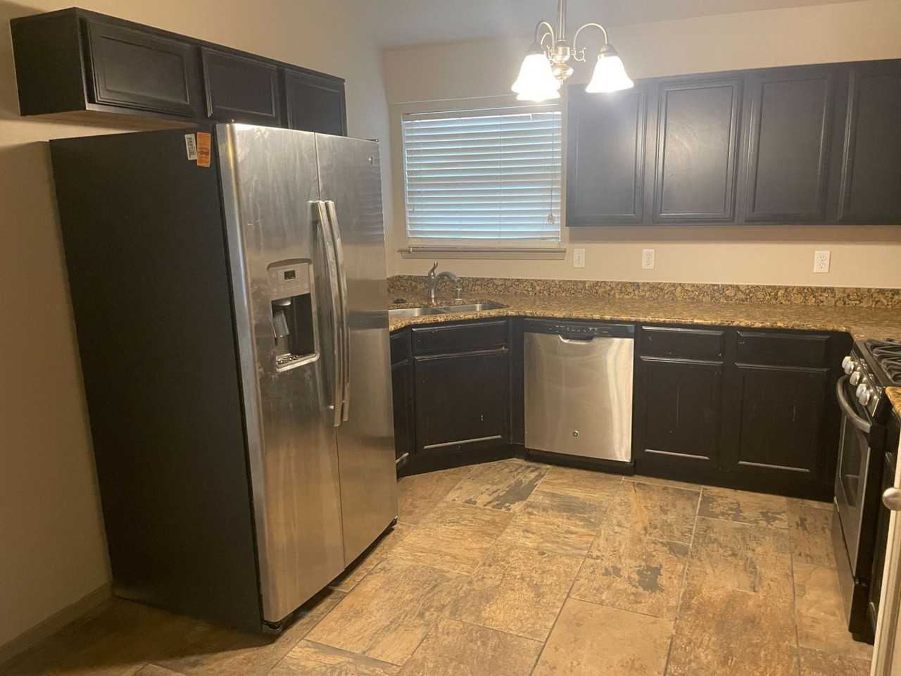 5017 Copper Ranch Ave - Photo 3 of 9