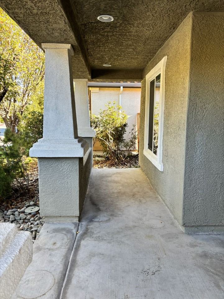 11460 Cervino Dr - Photo 2 of 46