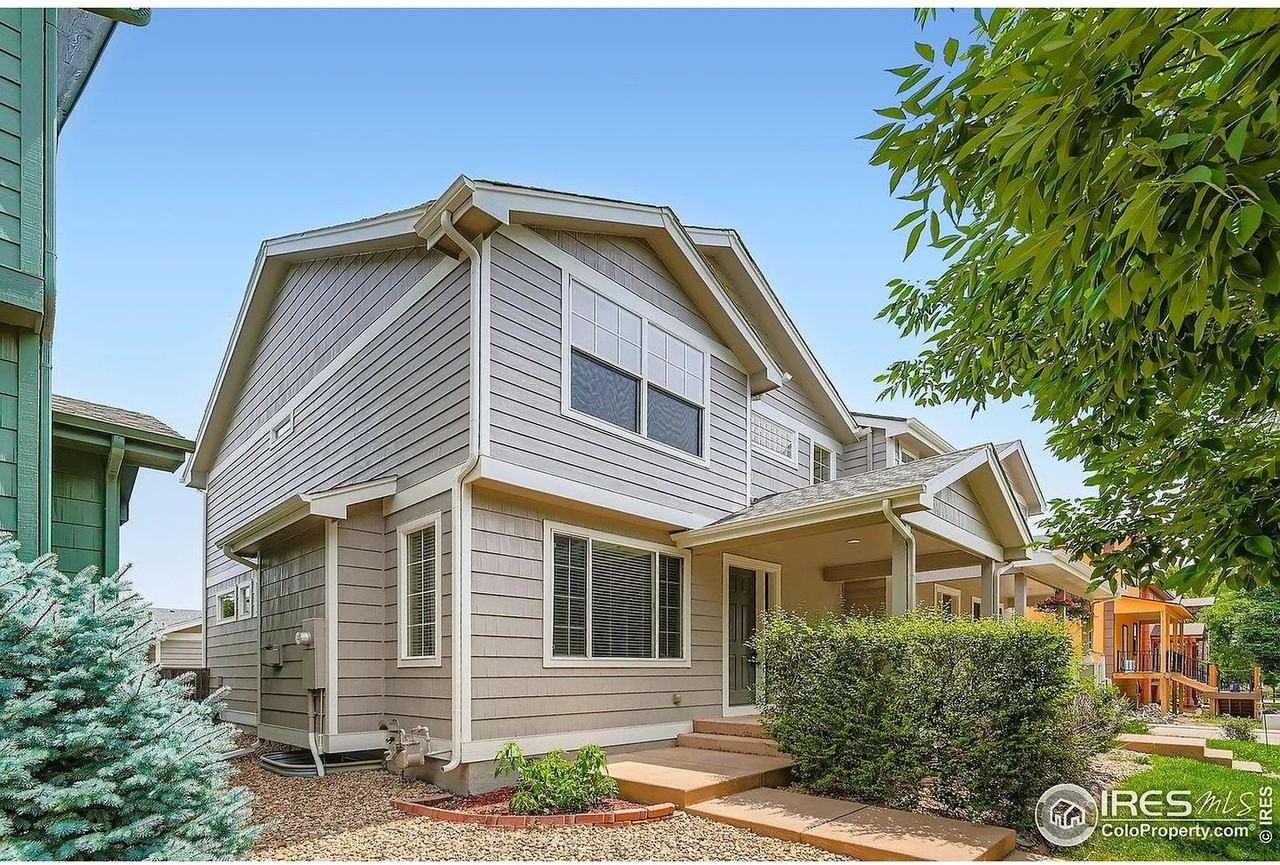 300 Riverview Court - Photo 2 of 19