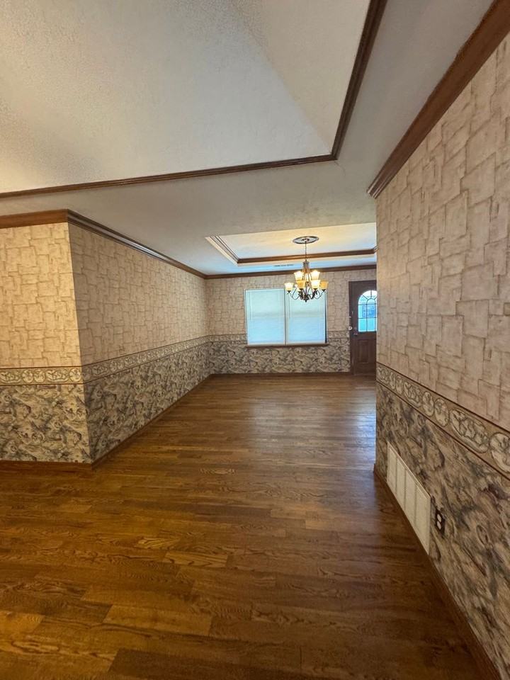 2905 Comanche St - Photo 4 of 21