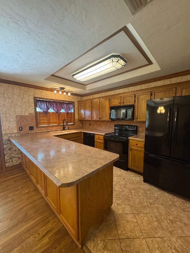 2905 Comanche St - Photo 5 of 21