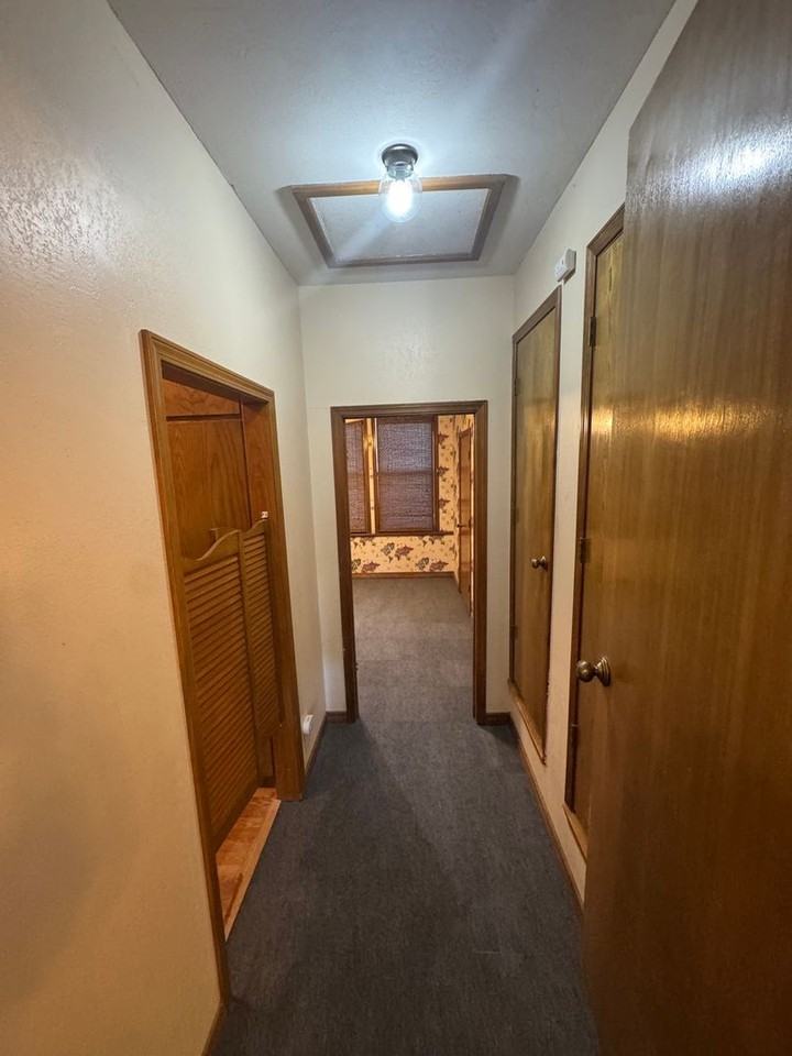 2905 Comanche St - Photo 7 of 21