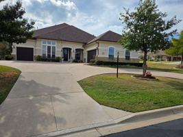 featured image of 121 Whitley Dr