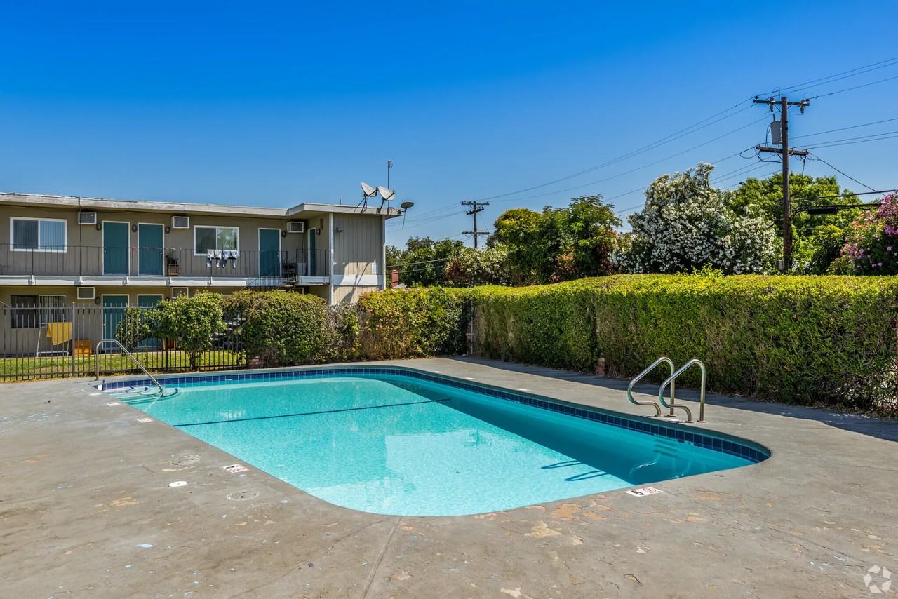 Rivergate Apartments - Photo 5 of 5