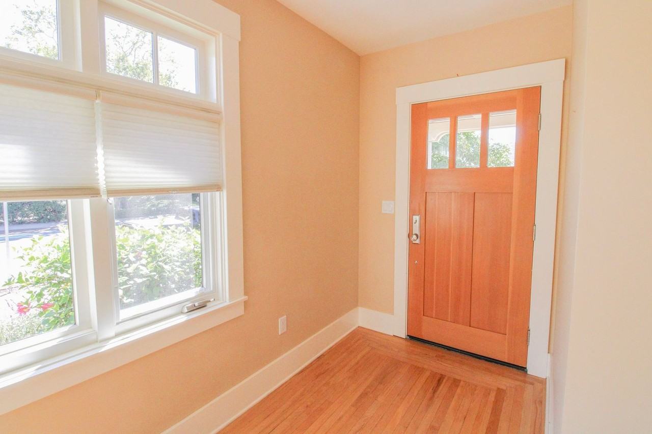 1450 Marsh St - Photo 5 of 21