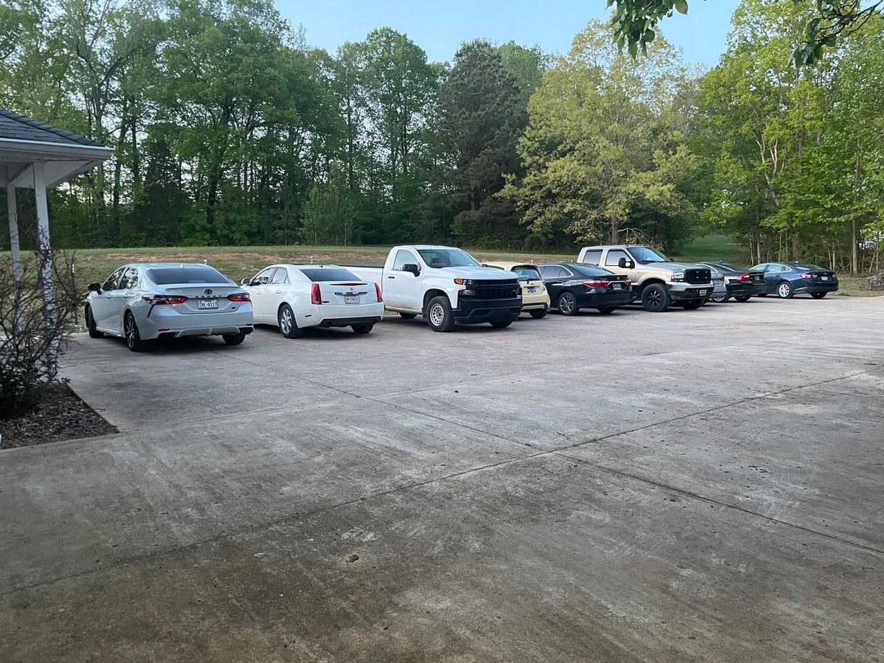 174 Schools Dr - Photo 3 of 23