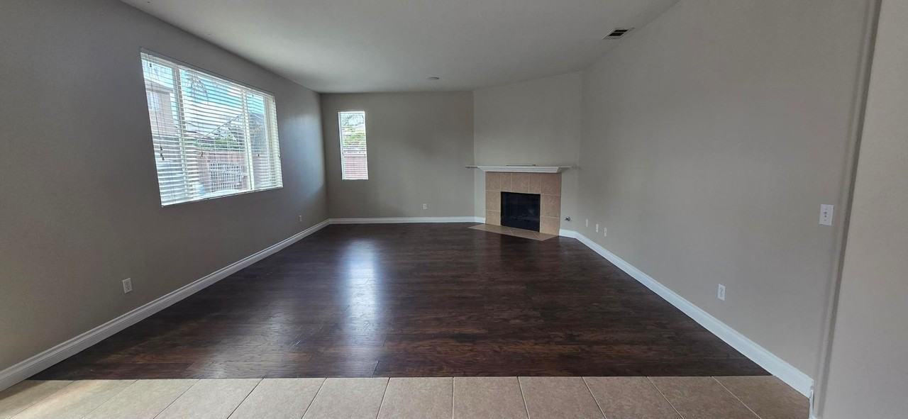 362 La Clarita Avenue - Photo 2 of 22
