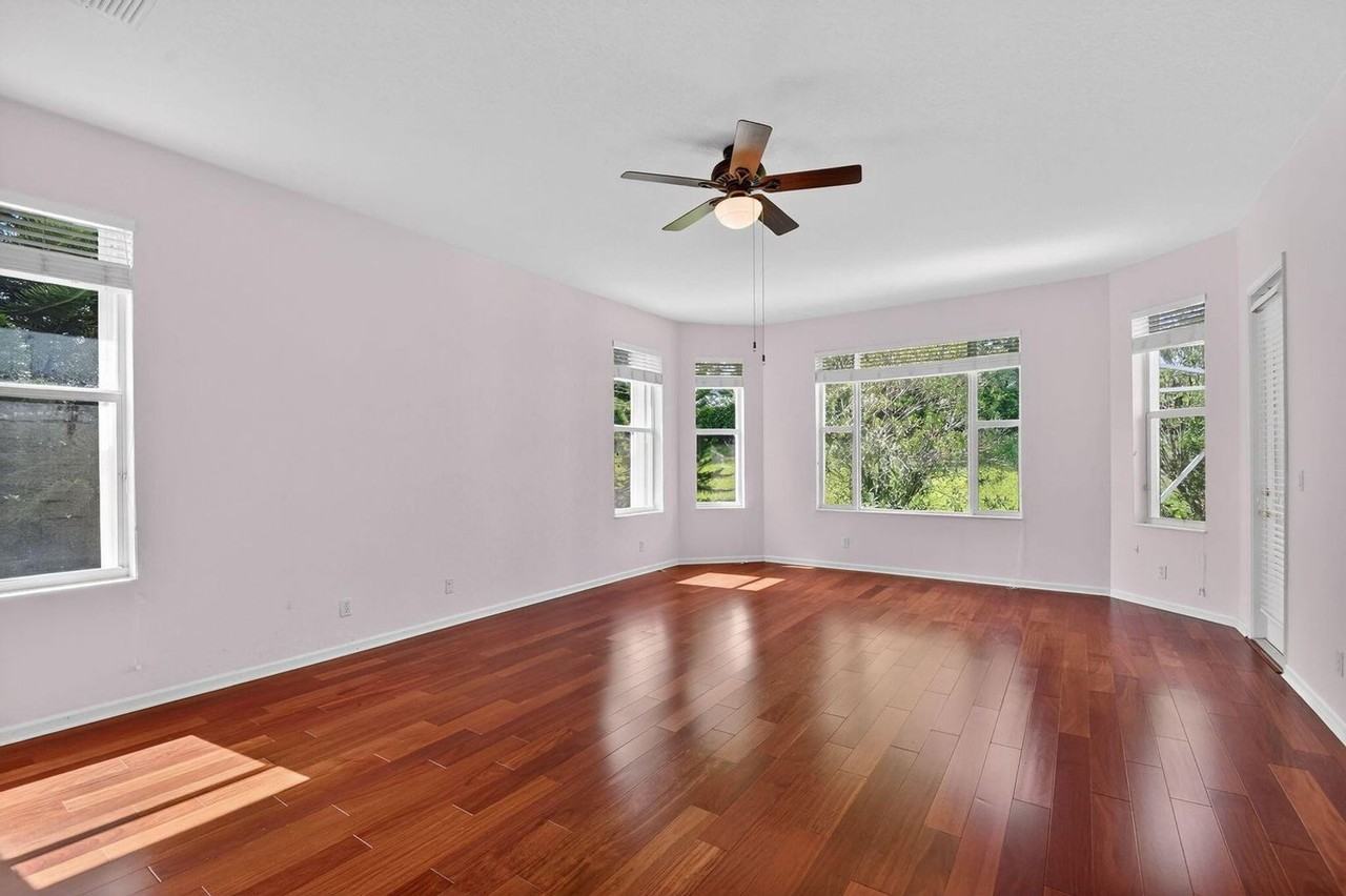 11582 Windsor Bay Pl - Photo 6 of 20