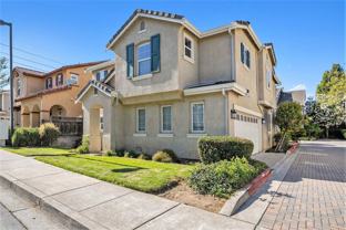 112 Hemingway Cmn - Photo 1 of 1