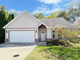 featured image of 29 Kaylor Dr