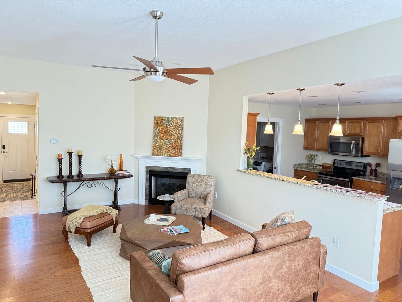 29 Kaylor Dr - Photo 2 of 19