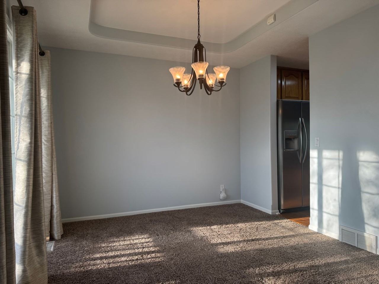 1908 Franklin Dr - Photo 5 of 20