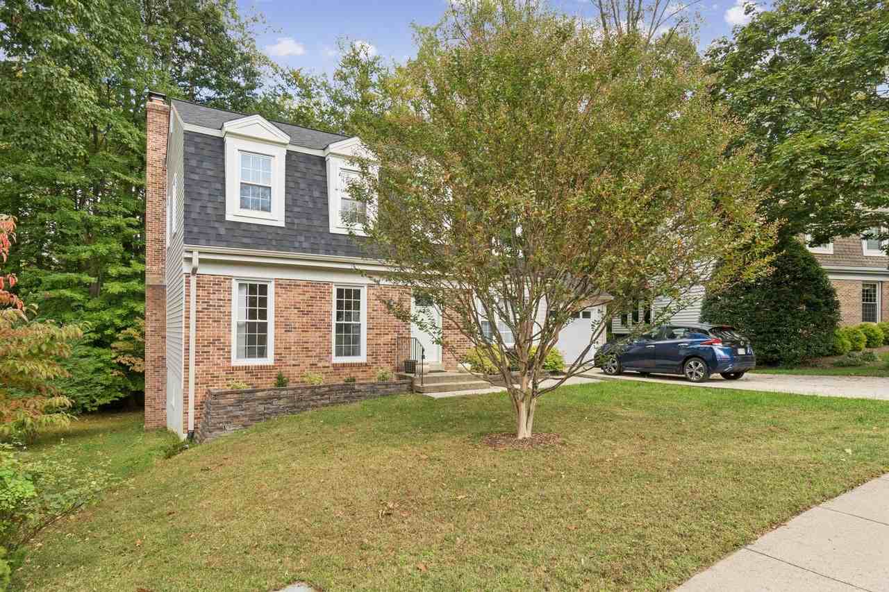 9116 Meadow Rue Ln - Photo 3 of 35