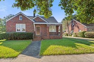 319 Grove St - Photo 1 of 1