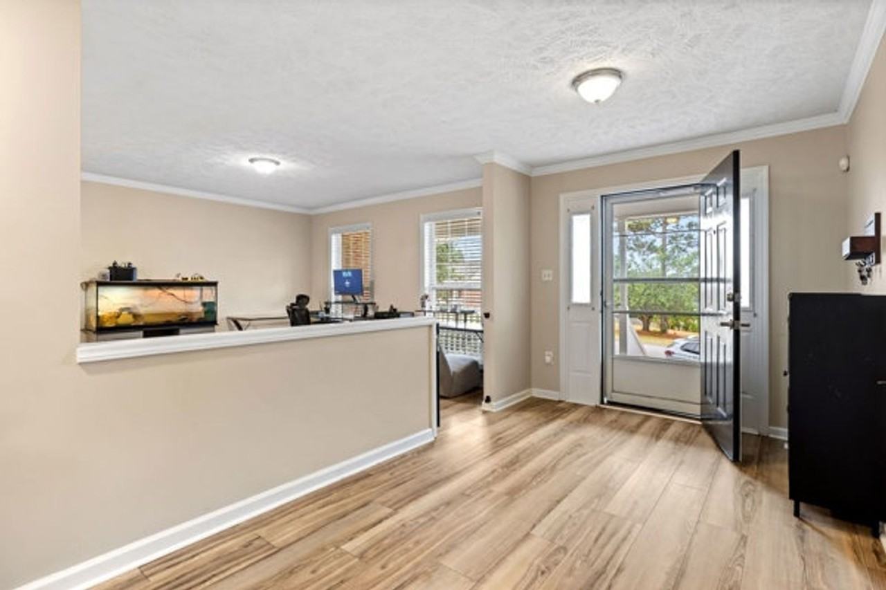 5224 Miranda Dr - Photo 6 of 34