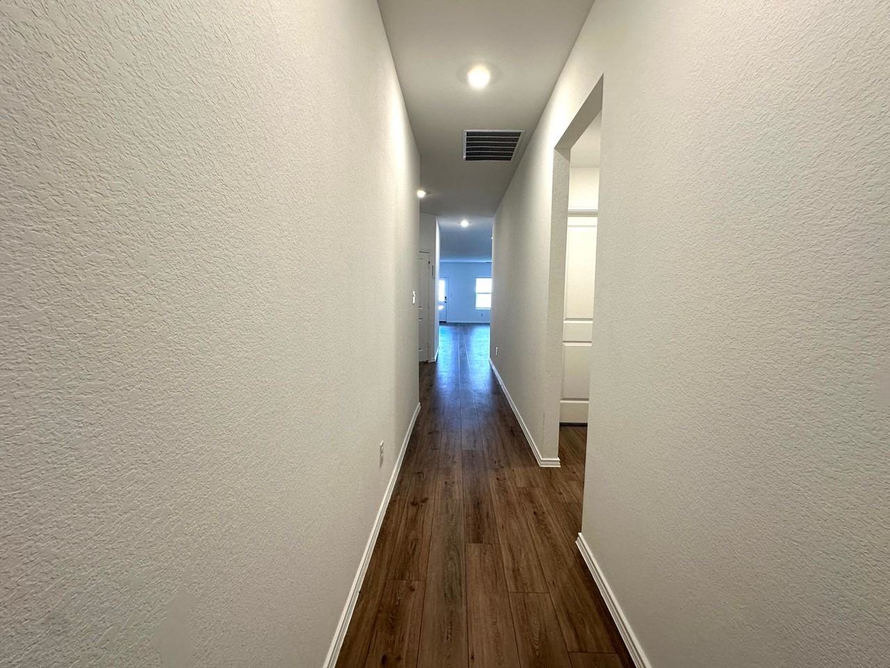 295 Alamito Ave - Photo 5 of 30