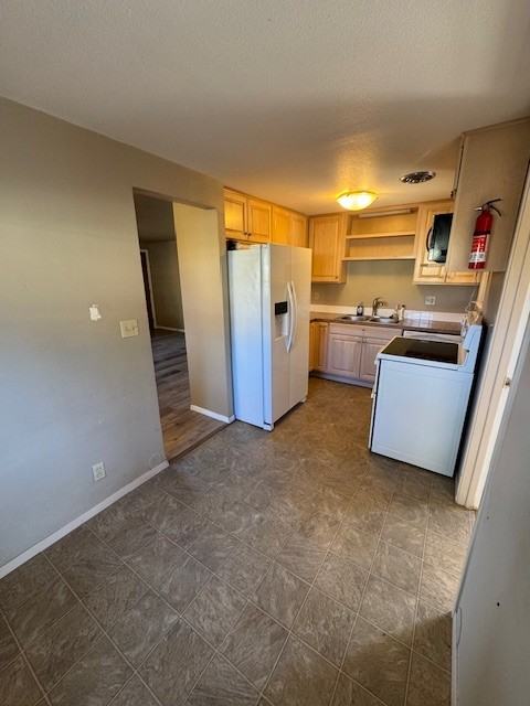 807 S Maple St #NA - Photo 3 of 9