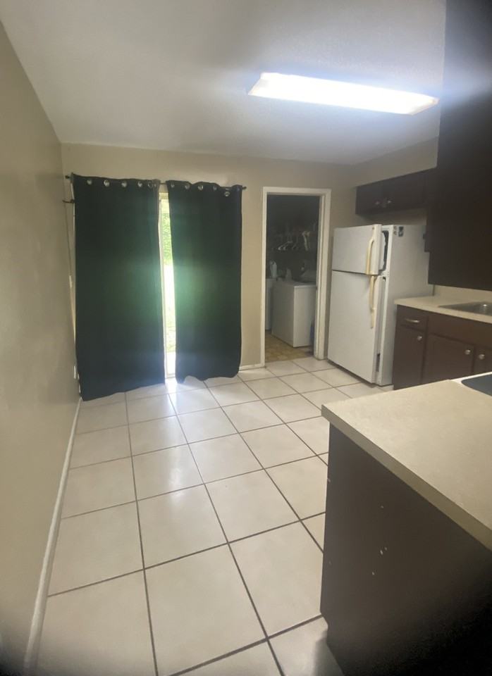 932 Beau Ct #932 - Photo 3 of 12