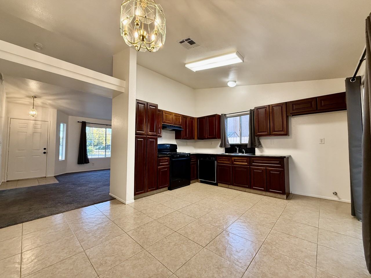 5843 Charlotte Place #NA - Photo 7 of 24