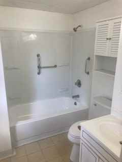 48 Lenox Ave #NA - Photo 3 of 6