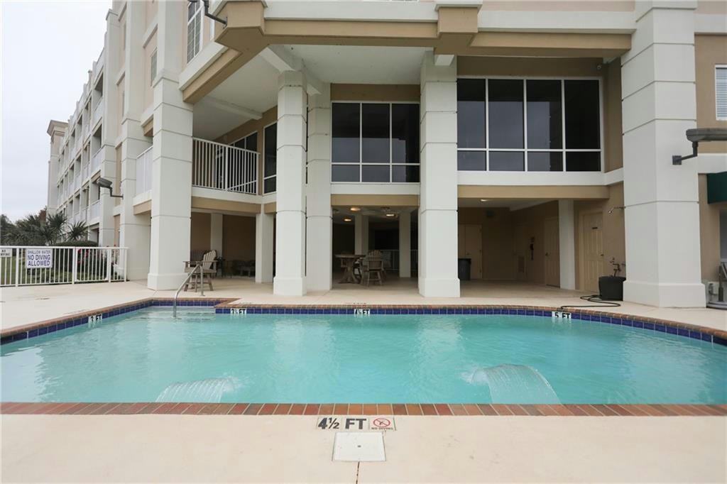 849 Tiger Boulevard #304 - Photo 2 of 10