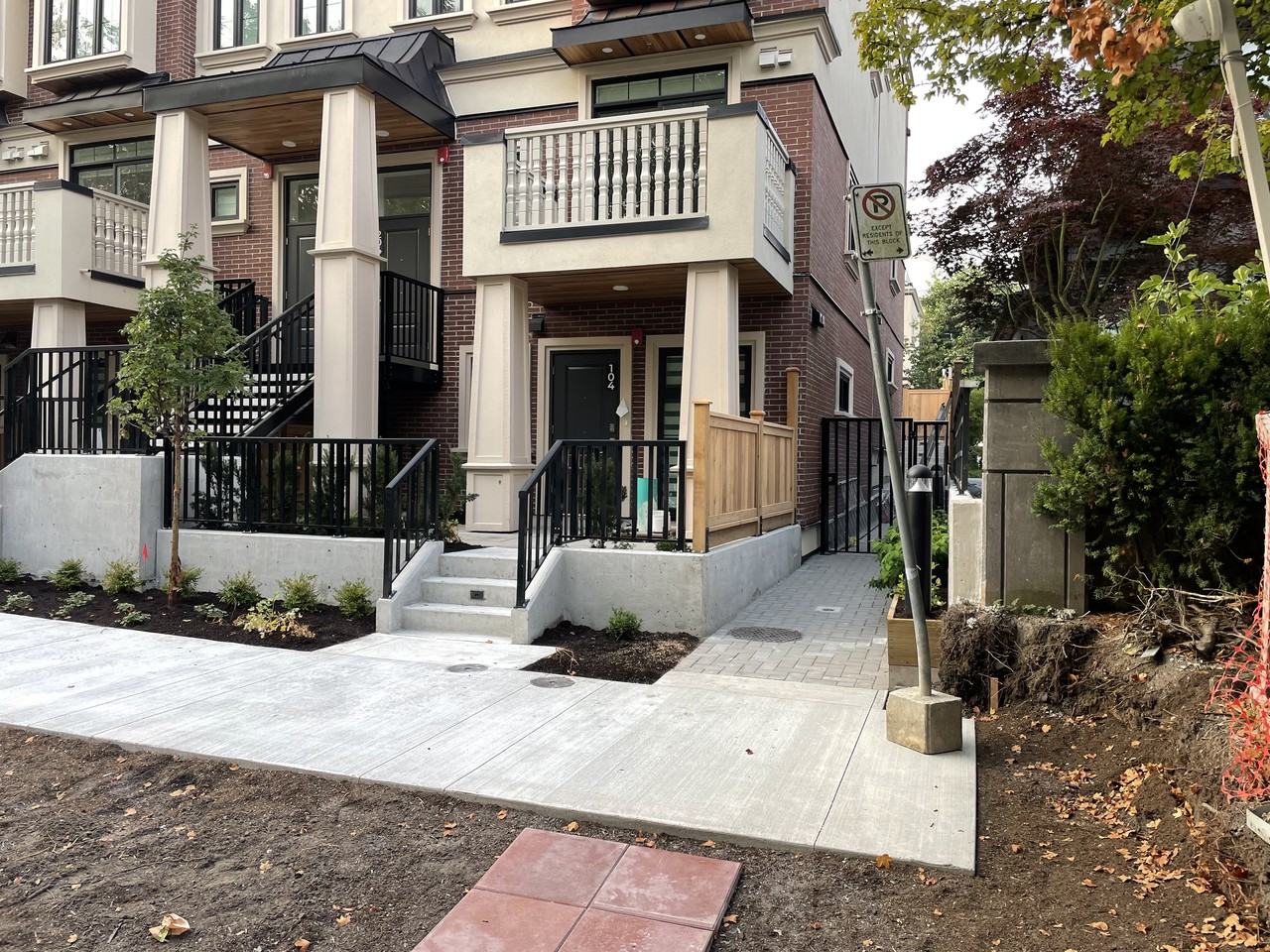 918 West 32nd Avenue #104 - Photo 3 of 7