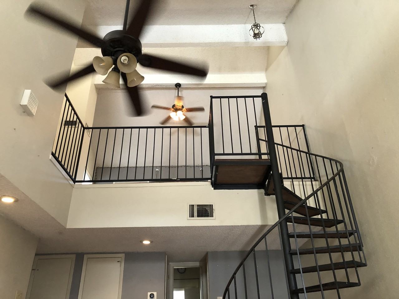 2015 Fleur De Lis Ct #NA - Photo 3 of 13