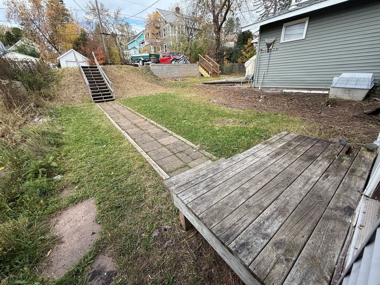 1623 East 5th Street - Photo 5 of 23