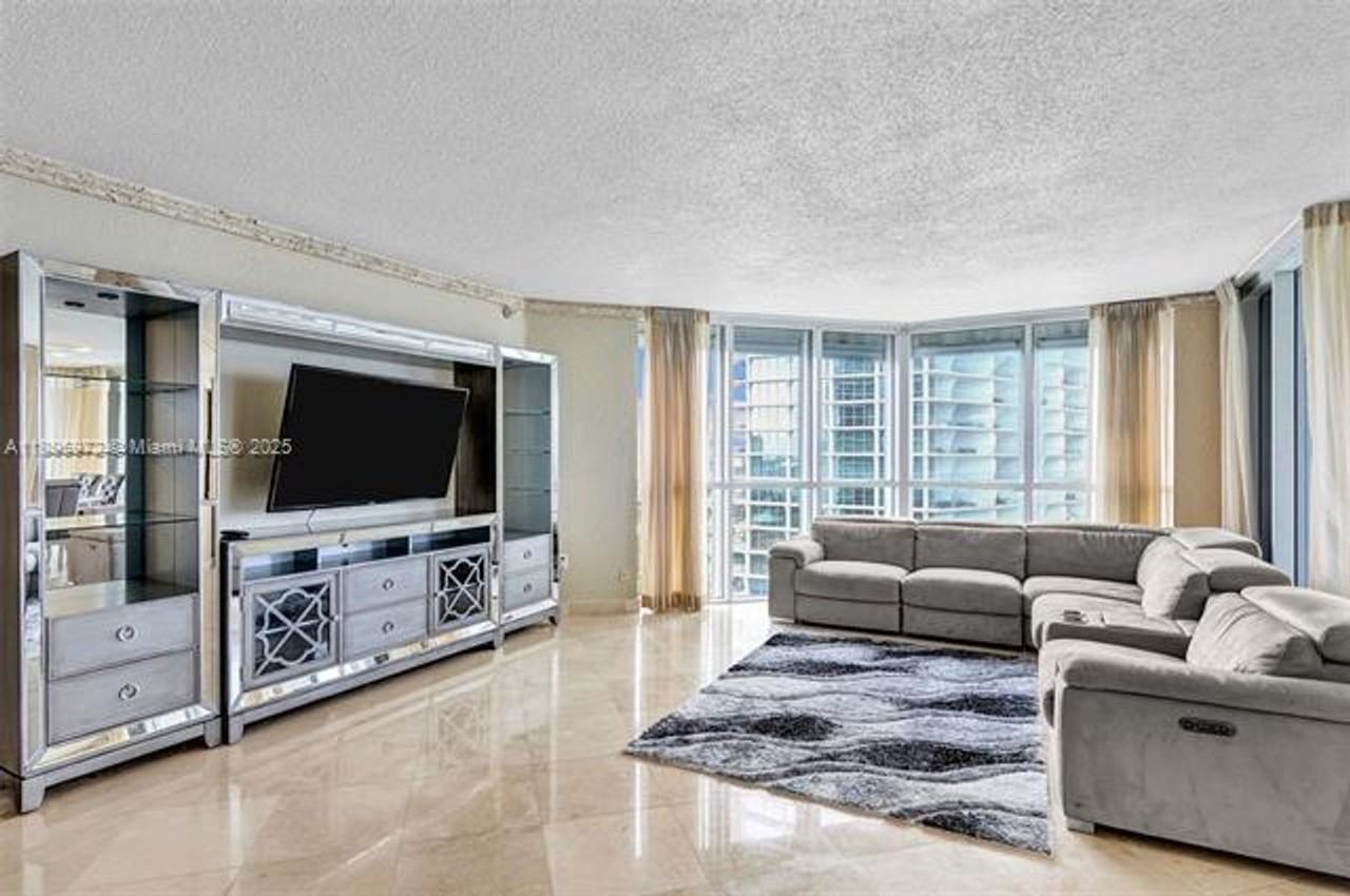 16711 16711 Collins Ave appt 1208 - Photo 6 of 50