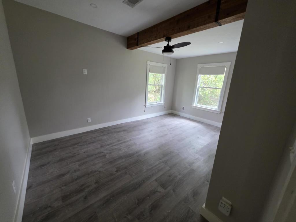 345 S 8th St - Photo 3 of 11