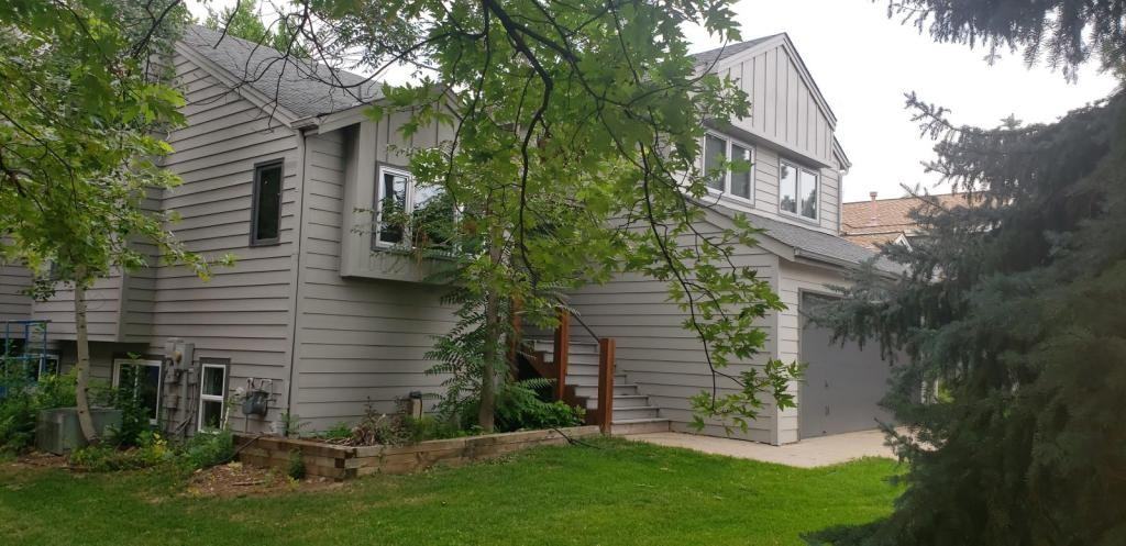 4211 Amber St - Photo 2 of 33