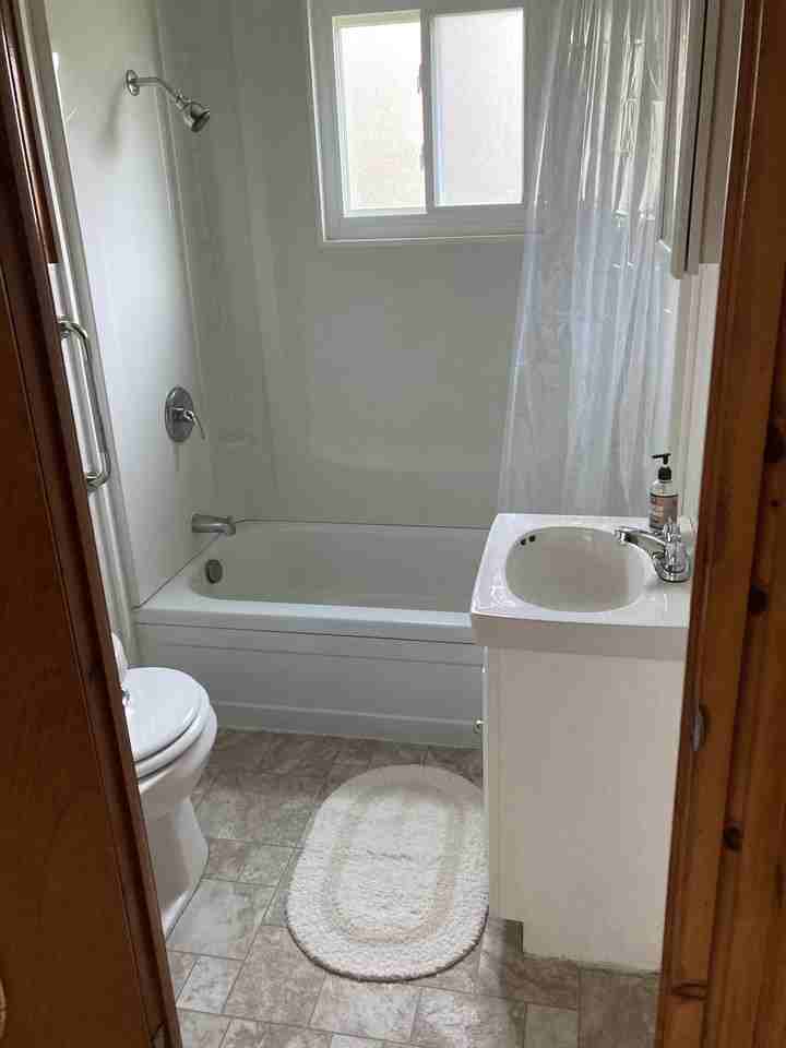 4721 Angling Rd - Photo 3 of 9